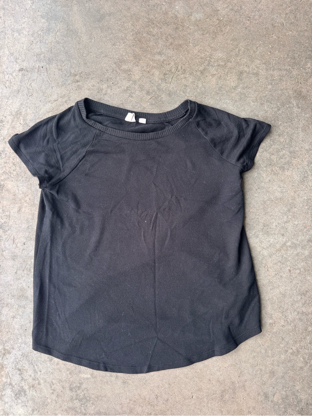 GAP Black Short Sleeve Crewneck Sweater Top